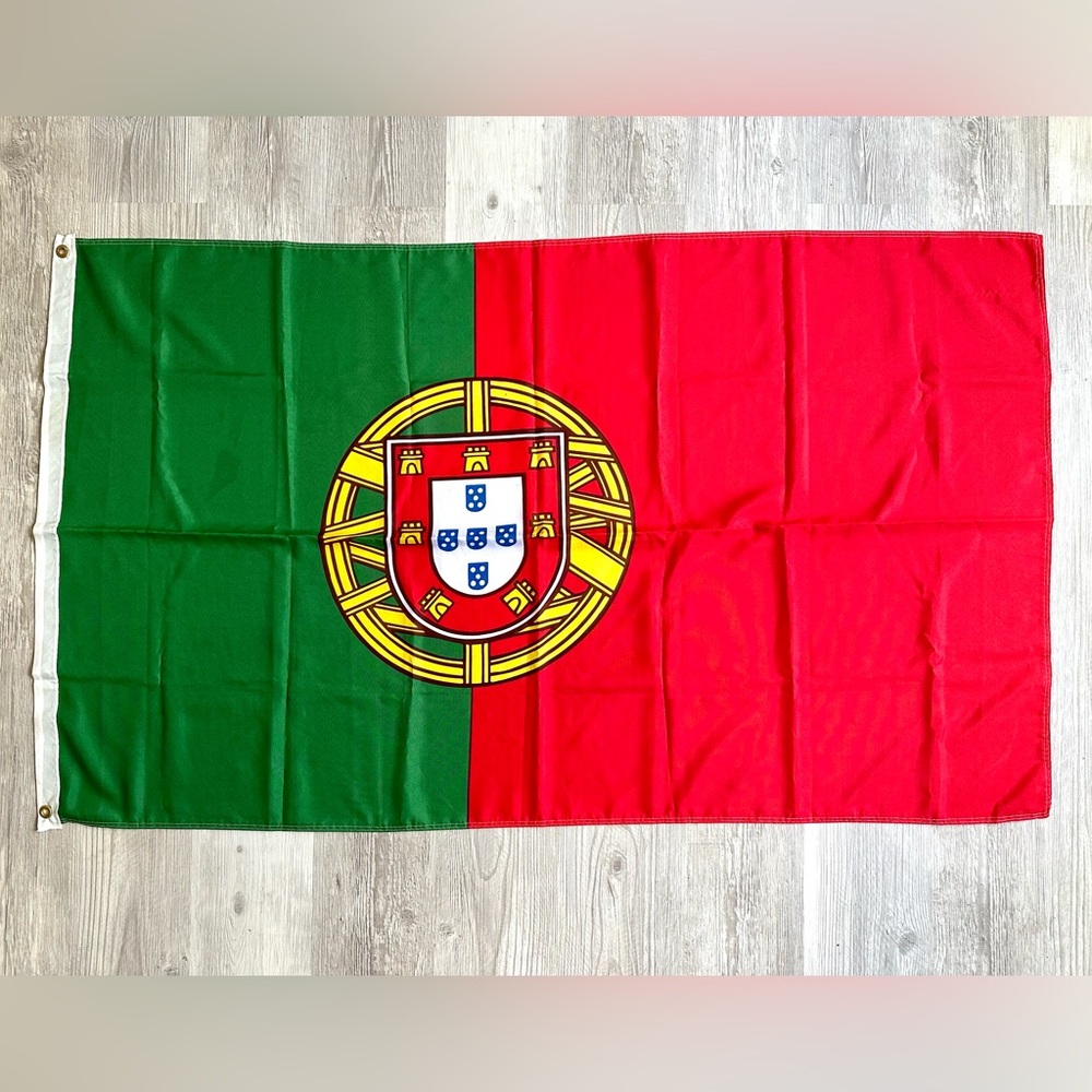 XL Portugal Portuguese Flag 3’x5’ Hanging Mounting Wall Tapestry World Cup Decor